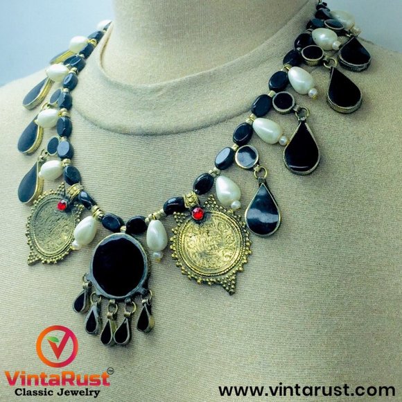 Choker Necklace With Stones Pearls and Coins, Ethnic Handmade Choker Necklace - Picture 3 of 8